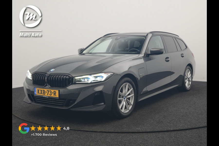 BMW 3 Serie Touring 320e Facelift 204pk PHEV Dealer O.H. | Dravitgrau metallic | Head Up | Camera | Widescreen Navi | Stoelverwarming | Apple Carplay | Blis | Adaptive LED | Park Assist | DAB | Plug In Hybrid |