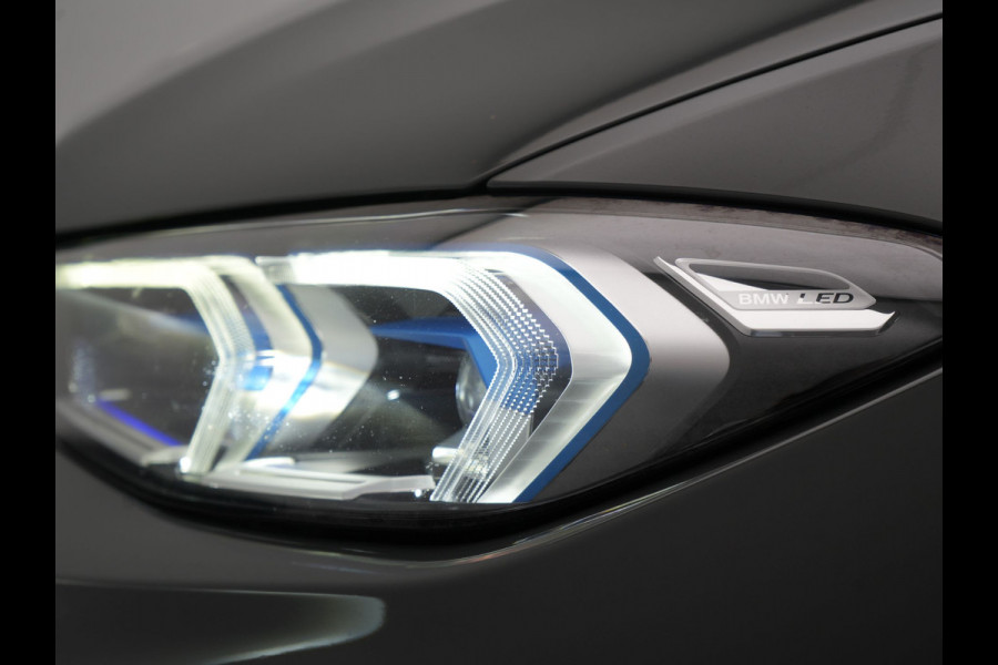 BMW 3 Serie Touring 320e Facelift 204pk PHEV Dealer O.H. | Dravitgrau metallic | Head Up | Camera | Widescreen Navi | Stoelverwarming | Apple Carplay | Blis | Adaptive LED | Park Assist | DAB | Plug In Hybrid |