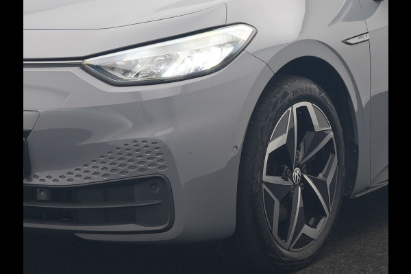 Volkswagen ID.3 Pro S 77 kWh 204pk Dealer O.H. | Adaptive Cruise | Camera | Warmtepomp | Keyless | Stuur Verwarmd | Sfeerverlichting | Apple Carplay | DAB | 19"L.M | Park Assist |