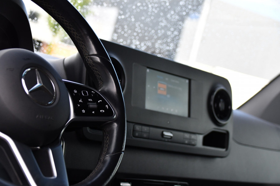 Mercedes-Benz Sprinter 317 1.9 CDI L2H2 RWD AMG Edition Adaptieve Cruise, 360 Camera, Carplay, 2 x Schuifdeur, LED, Automaat, 170pk 3500kg Trekhaak, Uniek!