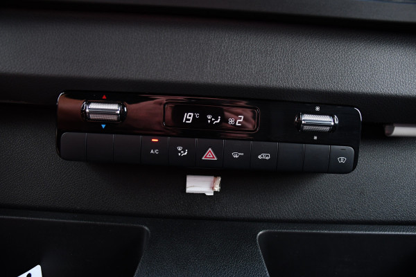 Mercedes-Benz Sprinter 317 1.9 CDI L2H2 RWD AMG Edition Adaptieve Cruise, 360 Camera, Carplay, 2 x Schuifdeur, LED, Automaat, 170pk 3500kg Trekhaak, Uniek!