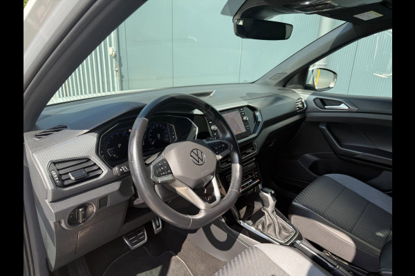 Volkswagen T-Cross 1.5 TSI DSG * R-Line * AUTOMAAT * Parkeercamera * Navigatiesysteem * Stoelverwarming *