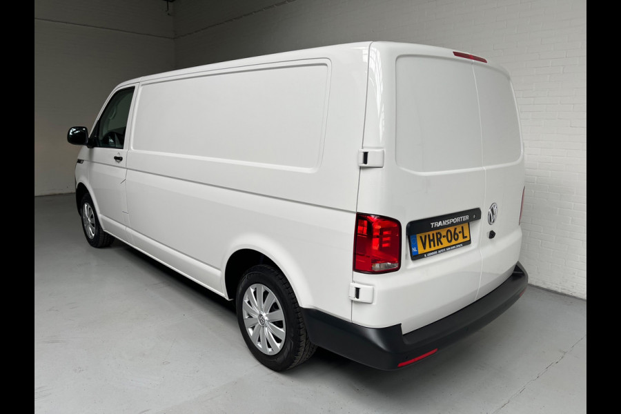 Volkswagen Transporter Automaat DSG Servicewagen 2.0 TDI 150pk L2H1 3Persoons Sortimo Inrichting, Airco, Navigatie, RIJKLAARPRIJS!