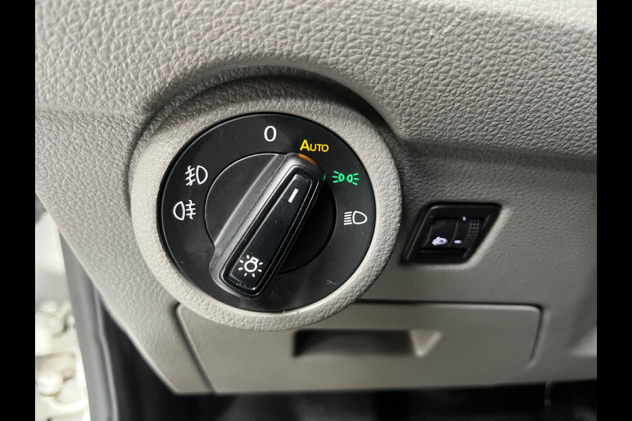 Volkswagen Transporter Automaat DSG Servicewagen 2.0 TDI 150pk L2H1 3Persoons Sortimo Inrichting, Airco, Navigatie, RIJKLAARPRIJS!