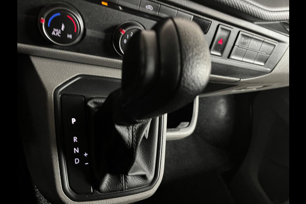 Volkswagen Transporter Automaat DSG Servicewagen 2.0 TDI 150pk L2H1 3Persoons Sortimo Inrichting, Airco, Navigatie, RIJKLAARPRIJS!