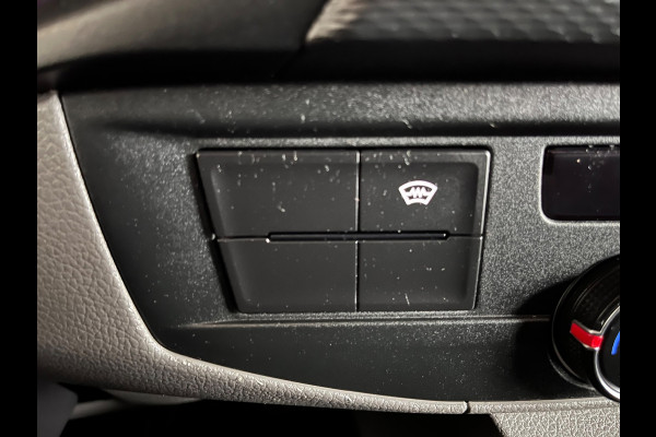 Volkswagen Transporter Automaat DSG Servicewagen 2.0 TDI 150pk L2H1 3Persoons Sortimo Inrichting, Airco, Navigatie, RIJKLAARPRIJS!
