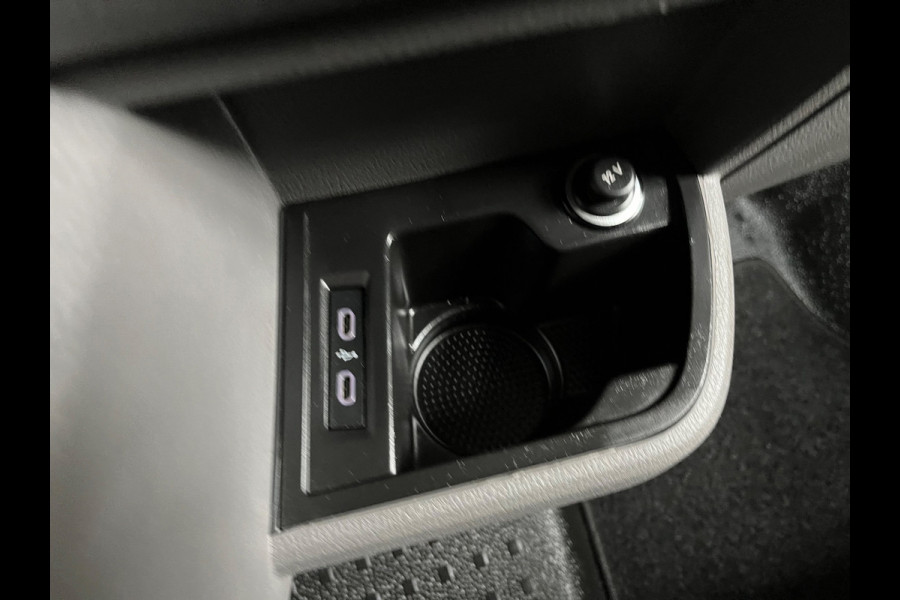 Volkswagen Transporter Automaat DSG Servicewagen 2.0 TDI 150pk L2H1 3Persoons Sortimo Inrichting, Airco, Navigatie, RIJKLAARPRIJS!