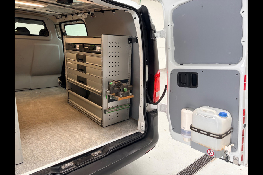 Mercedes-Benz eVito Elektrisch Servicewagen Automaat Lang 66 kWh L2H1 3 Persoons BOTT Inrichting RIJKLAARPRIJS!