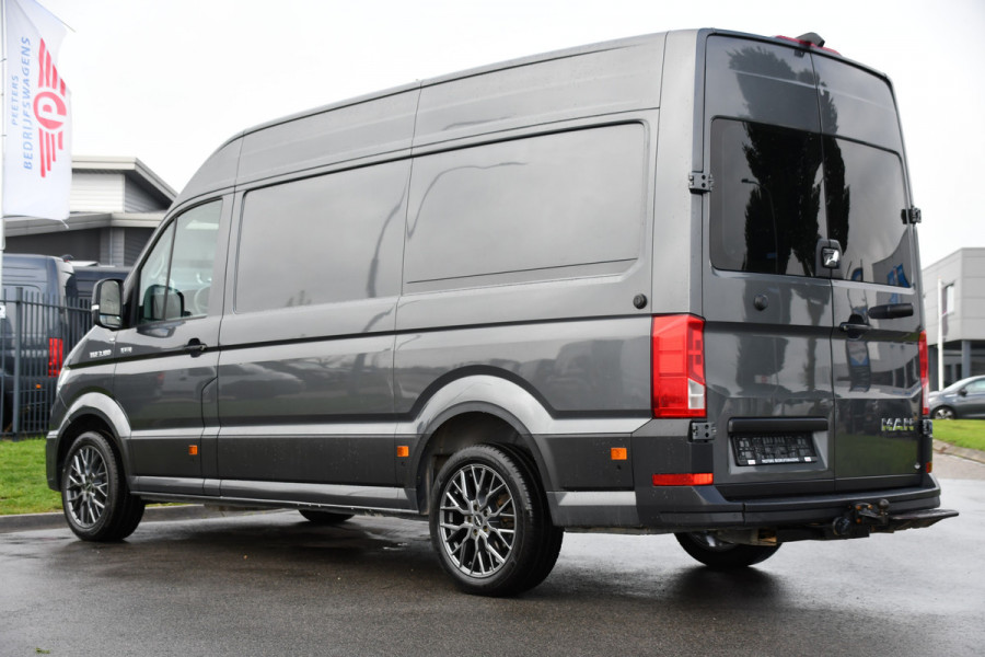 MAN TGE 3.180 35 2.0 L3H3 4x4 PB Edition Camera, Cruise, Carplay, LED, Trekhaak, 177pk, Automaat, Sensoren, Stoelverwarming, Uniek!