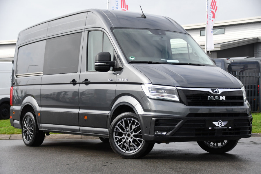 MAN TGE 3.180 35 2.0 L3H3 4x4 PB Edition Camera, Cruise, Carplay, LED, Trekhaak, 177pk, Automaat, Sensoren, Stoelverwarming, Uniek!