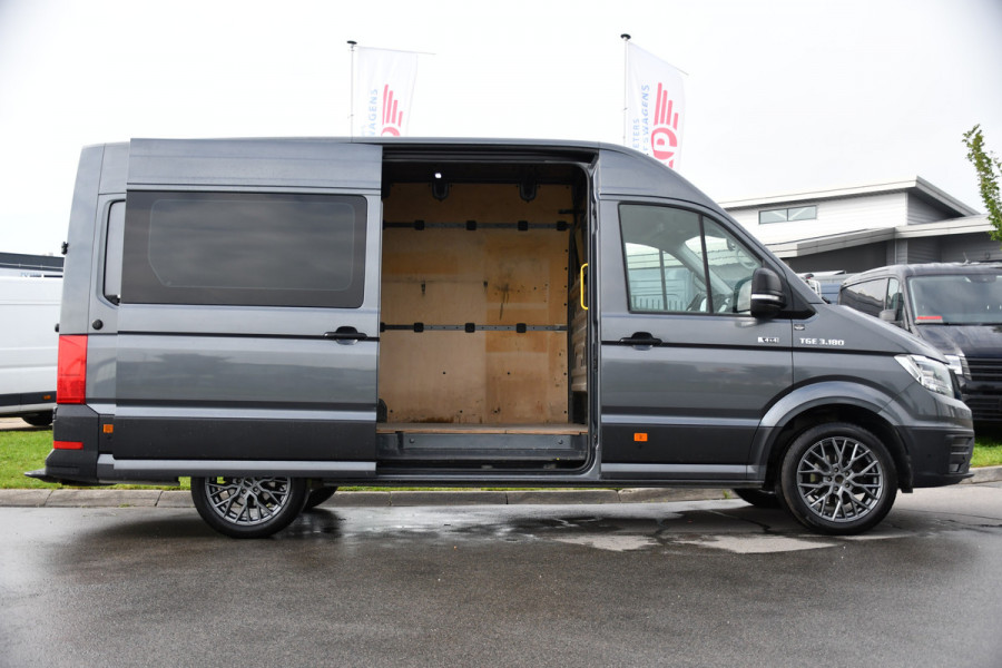 MAN TGE 3.180 35 2.0 L3H3 4x4 PB Edition Camera, Cruise, Carplay, LED, Trekhaak, 177pk, Automaat, Sensoren, Stoelverwarming, Uniek!