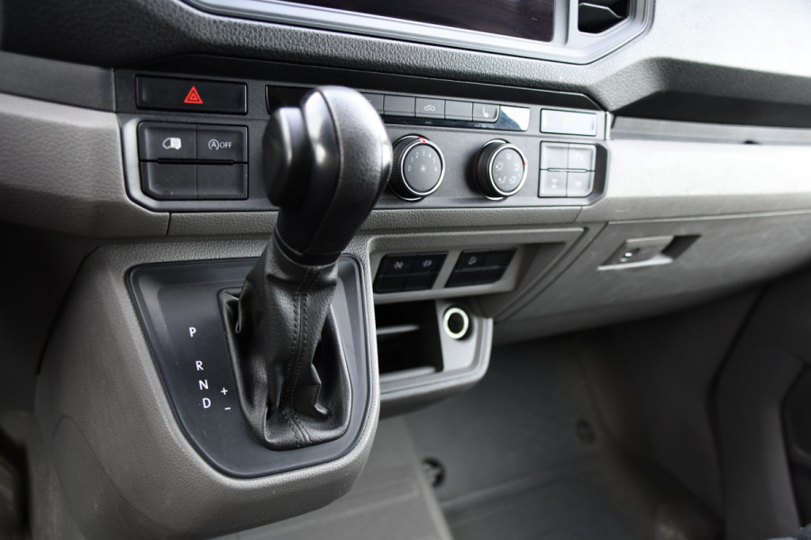MAN TGE 3.180 35 2.0 L3H3 4x4 PB Edition Camera, Cruise, Carplay, LED, Trekhaak, 177pk, Automaat, Sensoren, Stoelverwarming, Uniek!