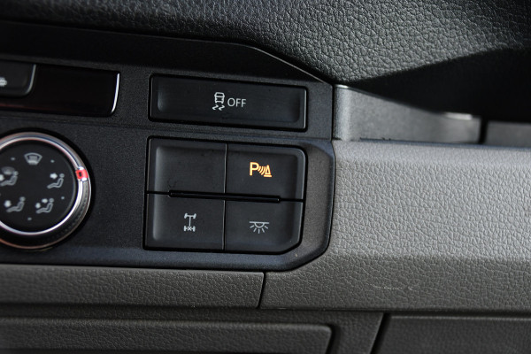 MAN TGE 3.180 35 2.0 L3H3 4x4 PB Edition Camera, Cruise, Carplay, LED, Trekhaak, 177pk, Automaat, Sensoren, Stoelverwarming, Uniek!