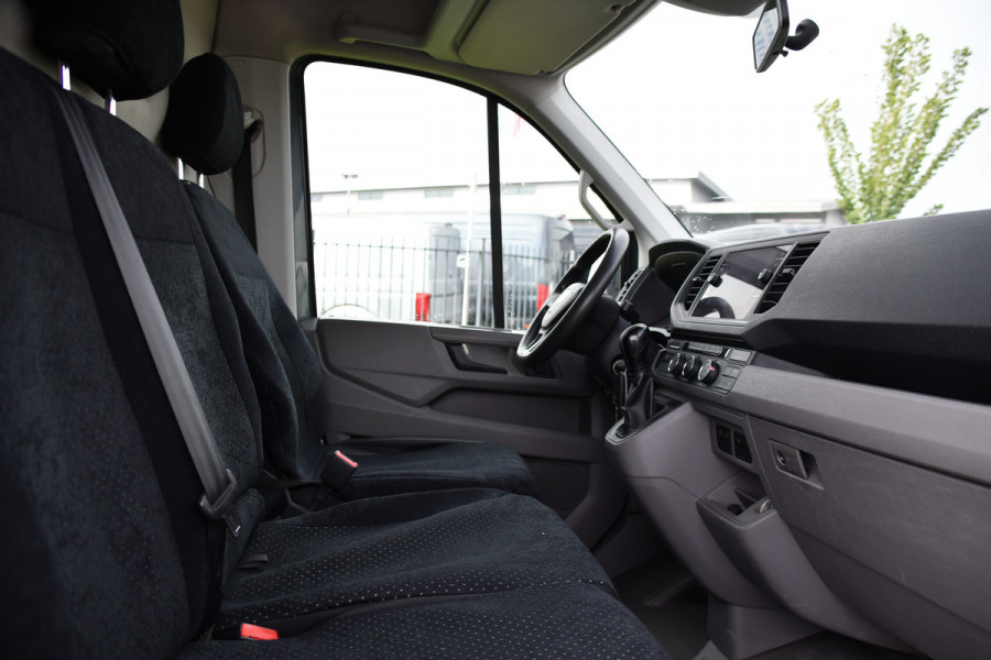 MAN TGE 3.180 35 2.0 L3H3 4x4 PB Edition Camera, Cruise, Carplay, LED, Trekhaak, 177pk, Automaat, Sensoren, Stoelverwarming, Uniek!