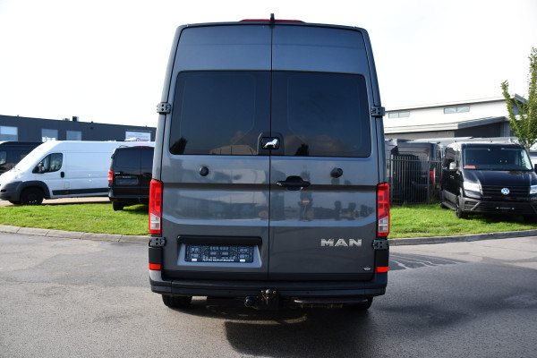 MAN TGE 3.180 35 2.0 L3H3 4x4 PB Edition Camera, Cruise, Carplay, LED, Trekhaak, 177pk, Automaat, Sensoren, Stoelverwarming, Uniek!