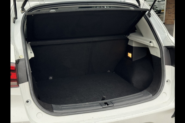 MG ZS EV Long Range Luxury 70 kWh | SOH 95% | Pano, Leder, Carplay/Android, 360Camera, ACC, Stoelverw., Climate | Dealeroh |