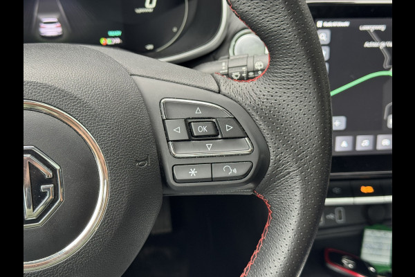 MG ZS EV Long Range Luxury 70 kWh | SOH 95% | Pano, Leder, Carplay/Android, 360Camera, ACC, Stoelverw., Climate | Dealeroh |