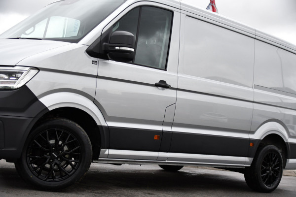 Volkswagen Crafter 35 2.0 TDI L3H2 Highline PB Edition Adaptieve Cruise, Camera, Carplay, Clima, LED, Stoelverwarming, Multimedia, Sensoren, Uniek!