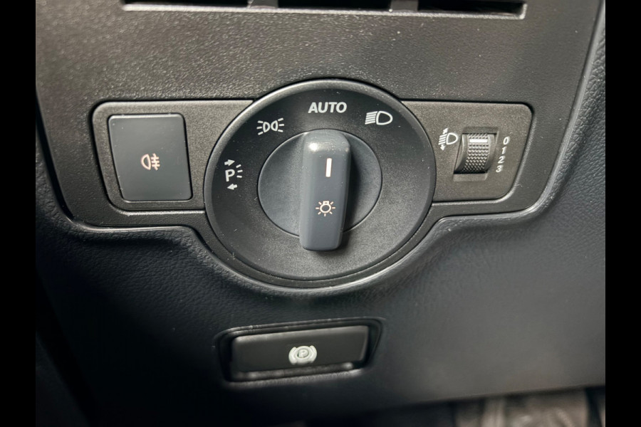 Mercedes-Benz eVito Elektrisch Servicewagen Automaat Lang 66 kWh L2H1 2 Persoons BOTT Inrichting RIJKLAARPRIJS!