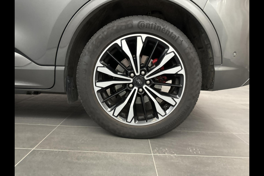 Ford Kuga 2.5 PHEV ST-Line X 225pk | Driver Assistance Pack | Trekhaak Wegklapbaar | Winter, Technology & Stylings Pack |
