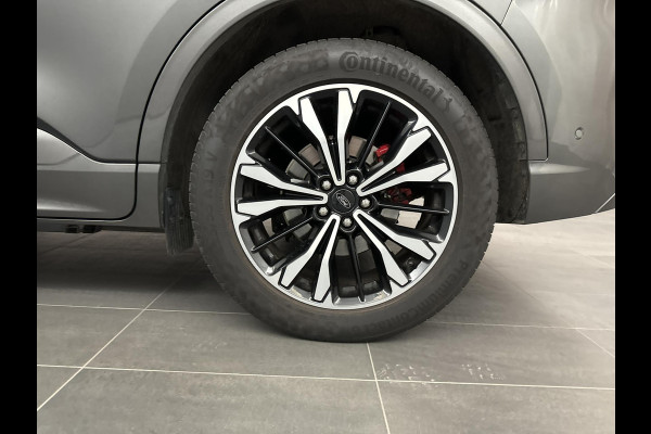 Ford Kuga 2.5 PHEV ST-Line X 225pk | Driver Assistance Pack | Trekhaak Wegklapbaar | Winter, Technology & Stylings Pack |