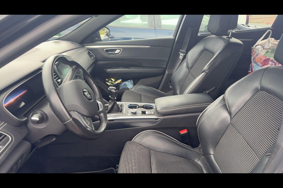Renault Talisman Estate 1.3 TCe Business Intens 140pk | Achteruitrijcamera | Half leder |