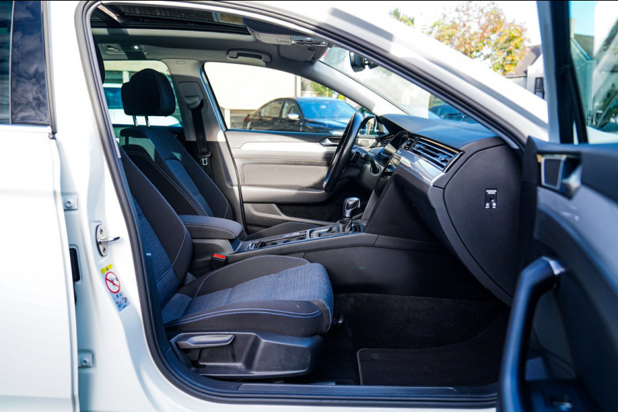 Volkswagen Passat Variant 1.4 TSI PHEV GTE Business | Panorama | Plugin Hybride | Xenon/LED | Verwarmde voorstoelen | Comfortstoel