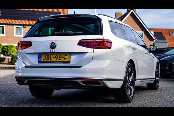 Volkswagen Passat Variant 1.4 TSI PHEV GTE Business | Panorama | Plugin Hybride | Xenon/LED | Verwarmde voorstoelen | Comfortstoel