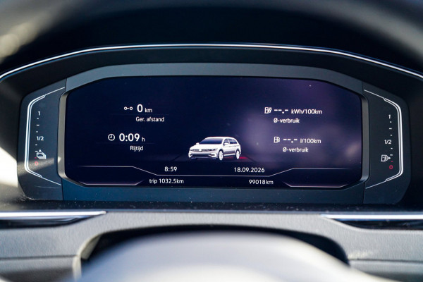 Volkswagen Passat Variant 1.4 TSI PHEV GTE Business | Panorama | Plugin Hybride | Xenon/LED | Verwarmde voorstoelen | Comfortstoel