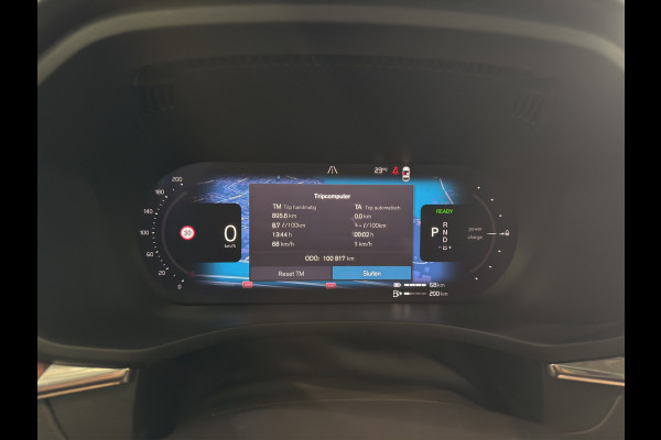 Volvo XC60 T6 Aut. Long Range Plus Bright Leder Stoelverwarming Parkeercamera 350pk