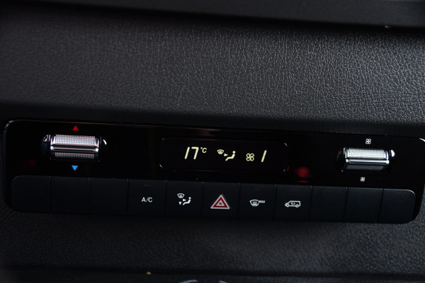 Mercedes-Benz Sprinter 315 1.9 CDI L2H2 AMG Edition Adaptieve Cruise, Camera, Carplay, 150pk, LED, Dodehoek, Sensoren, Multimedia, Uniek!