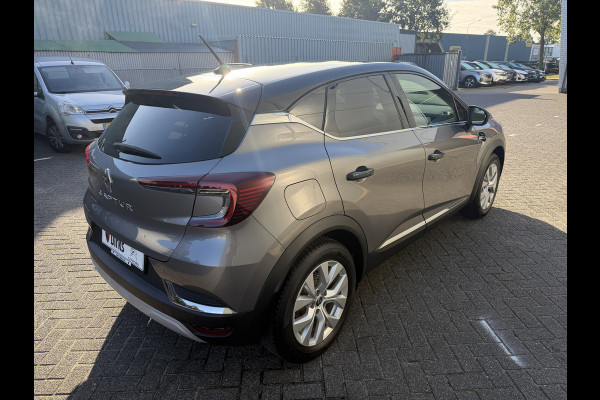 Renault Captur 100pk Intens (Keyless Entry - Camera - Parkeersensoren V+A - LED - Automatische Airco - Navigatie - Two Tone)