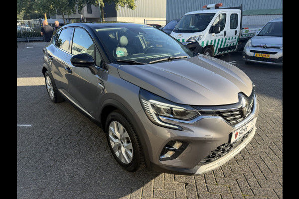 Renault Captur 100pk Intens (Keyless Entry - Camera - Parkeersensoren V+A - LED - Automatische Airco - Navigatie - Two Tone)