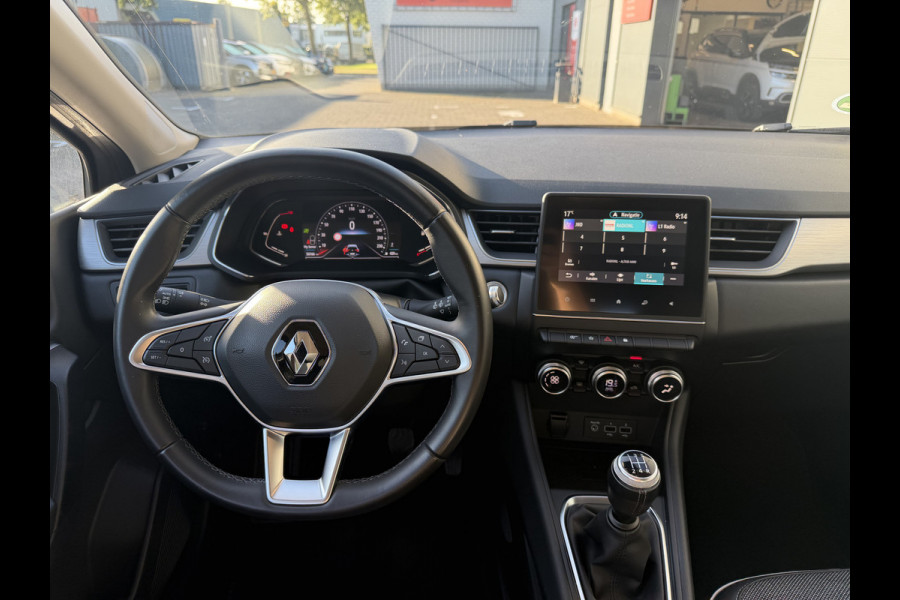 Renault Captur 100pk Intens (Keyless Entry - Camera - Parkeersensoren V+A - LED - Automatische Airco - Navigatie - Two Tone)