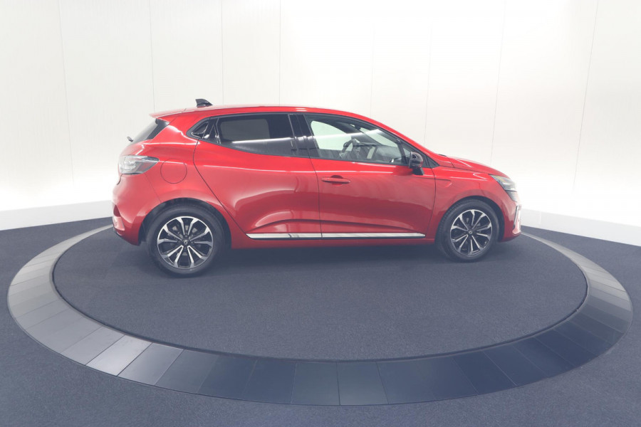 Renault Clio TCe 90 GPF techno | 360 Camera | Adaptieve Cruise Control | 9.3 Inch Groot Scherm