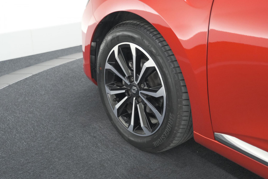 Renault Clio TCe 90 GPF techno | 360 Camera | Adaptieve Cruise Control | 9.3 Inch Groot Scherm