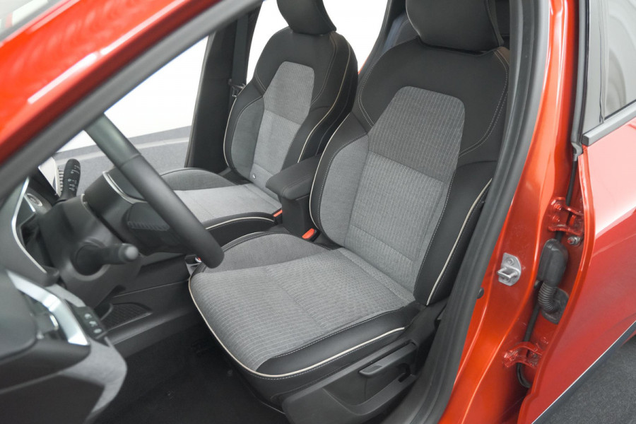 Renault Clio TCe 90 GPF techno | 360 Camera | Adaptieve Cruise Control | 9.3 Inch Groot Scherm