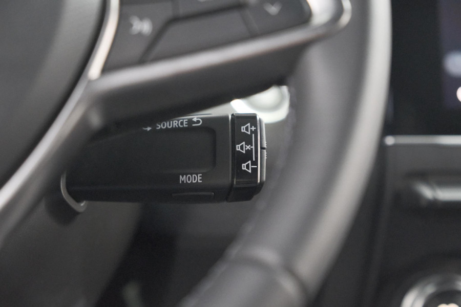 Renault Clio TCe 90 GPF techno | 360 Camera | Adaptieve Cruise Control | 9.3 Inch Groot Scherm