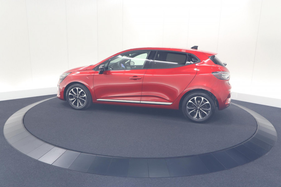 Renault Clio TCe 90 GPF techno | 360 Camera | Adaptieve Cruise Control | 9.3 Inch Groot Scherm