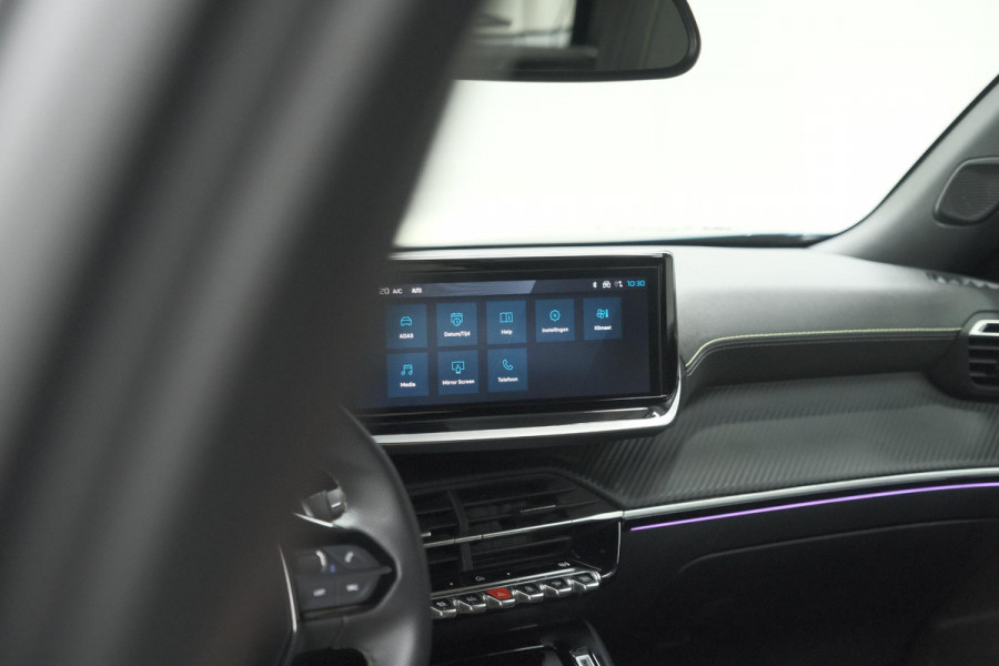 Peugeot 2008 1.2 Hybrid 136 GT | Camera | Apple Carplay | Parkeersensoren | Keyless