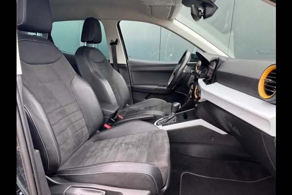 Seat Arona 1.0 TSI 110pk Style * AUTOMAAT* Navigatiesysteem* Parkeercamera * Alcantara *