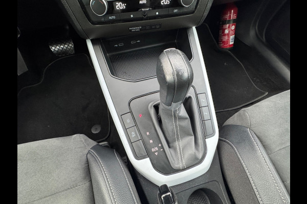 Seat Arona 1.0 TSI 110pk Style * AUTOMAAT* Navigatiesysteem* Parkeercamera * Alcantara *