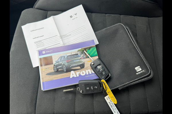 Seat Arona 1.0 TSI 110pk Style * AUTOMAAT* Navigatiesysteem* Parkeercamera * Alcantara *