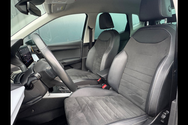 Seat Arona 1.0 TSI 110pk Style * AUTOMAAT* Navigatiesysteem* Parkeercamera * Alcantara *