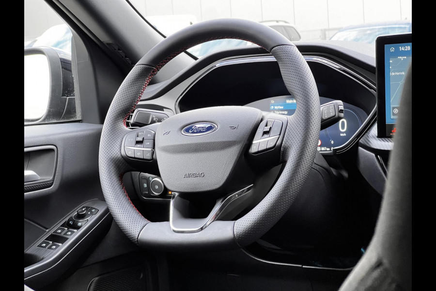 Ford Kuga 2.5 PHEV ST-Line | 243 pk | Wegklapbare trekhaak | 2.100 kg trekgewicht! | Winterpakket