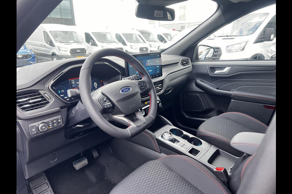 Ford Kuga 2.5 PHEV ST-Line | 243 pk | Wegklapbare trekhaak | 2.100 kg trekgewicht! | Winterpakket