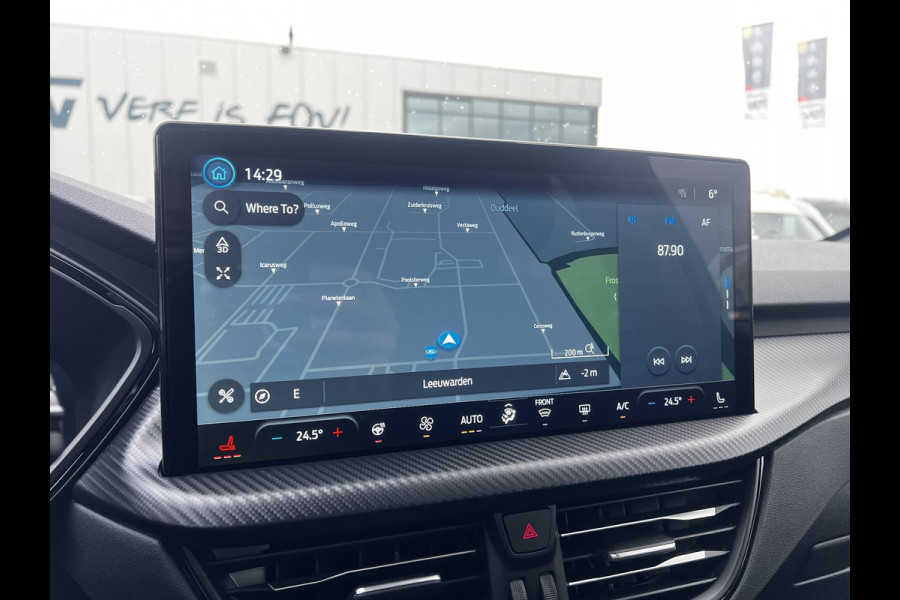 Ford Kuga 2.5 PHEV ST-Line | 243 pk | Wegklapbare trekhaak | 2.100 kg trekgewicht! | Winterpakket