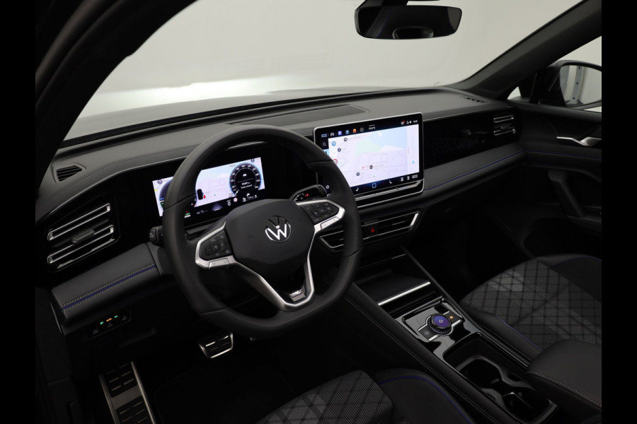 Volkswagen Tiguan 1.5 eHybrid R-Line Edition | Pano | Trekhaak wegkl. | Keyless | Elk. A-klep | Prijs Rijklaar!!