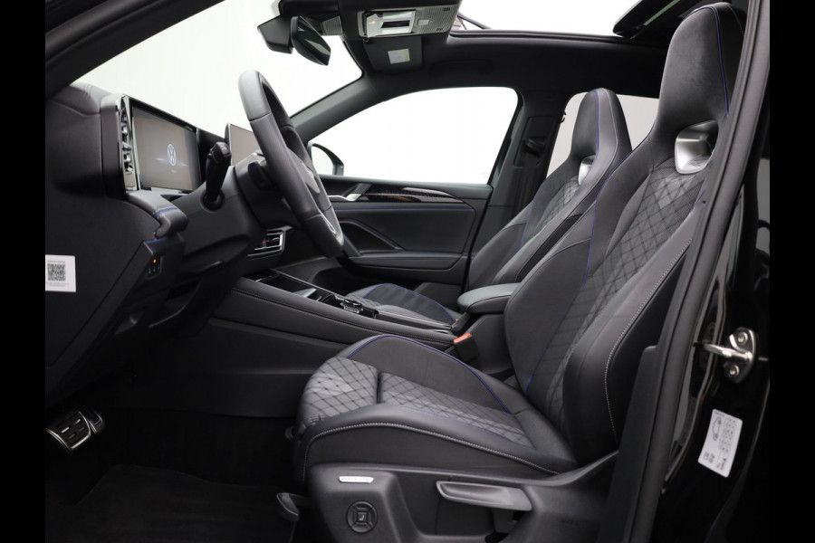 Volkswagen Tiguan 1.5 eHybrid R-Line Edition | Pano | Trekhaak wegkl. | Keyless | Elk. A-klep | Prijs Rijklaar!!