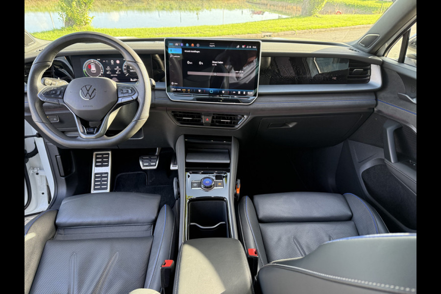 Volkswagen Tayron eHybrid R-Line Edition ** Leder ** Panodak ** Memory ** HUD NP 67K **  EV Rijbereik tot 116km (WLTP)